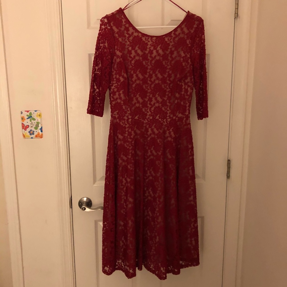 Melrose red lace Dress